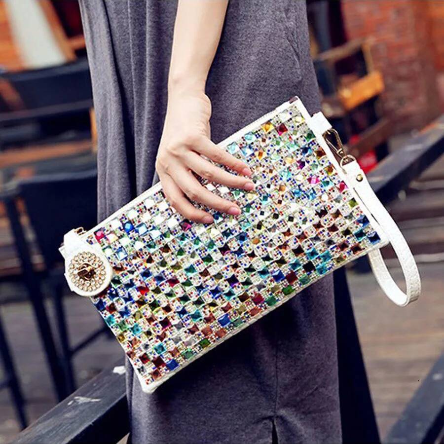 Colorful Rhinestone Women Clutch Designer Dia Ladies Evening Bag Chic Shoulder Crossbody Bags Party Small Purse