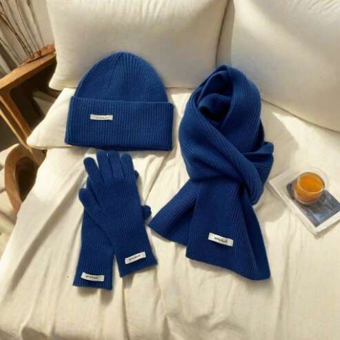 beanie cap Burgundy Scarf Hat Two-Piece Anti-Frost Gloves Christmas Gift Student Warm Three-Piece Set