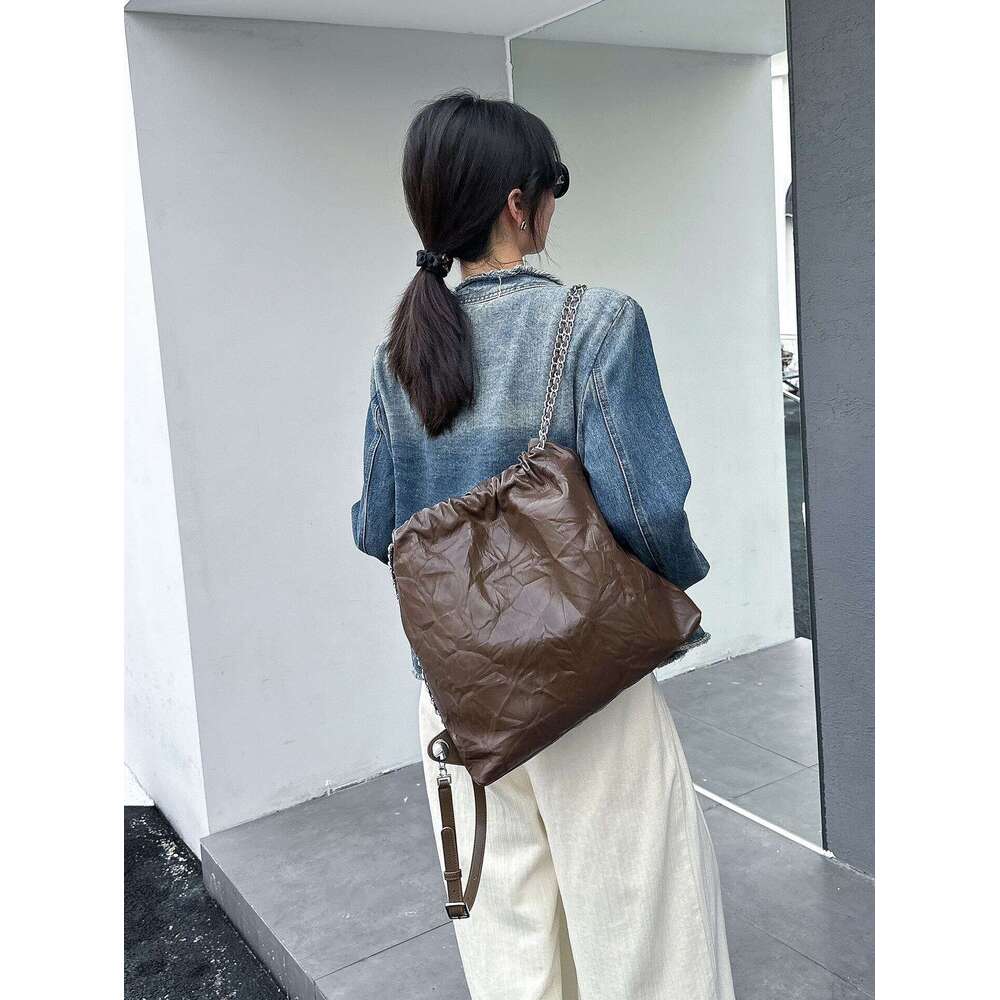New Genuine Leather Handheld Pattern Women's Top Layer Cowhide Double Backpack Large Capacity Single Shoulder Chain Bag designer bag B5