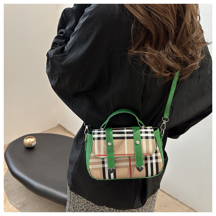 Popular fashion contrast plaid armpit small square bag summer new Korean shoulder bag fashionable handbag for women2025