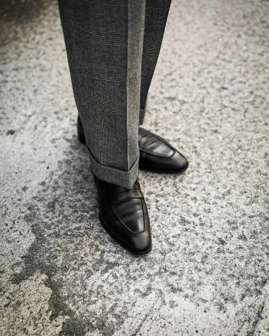 Luxury Men Suits Blazer Peaked Lapel 2 Pieces Set Beads Party Double Breasted Groom Tuxedo Coat Customized Beaded Jackets+Pants