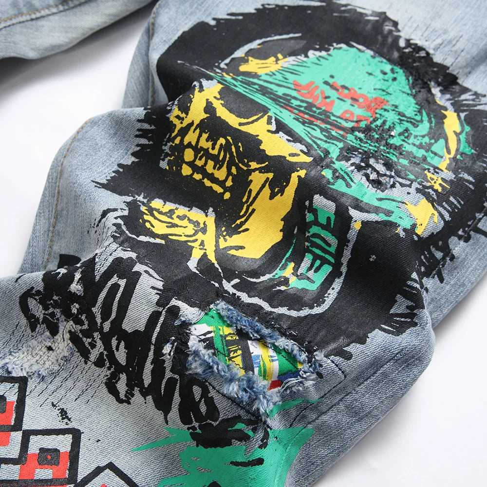 Men Skull Devil Flame Print Jeans Punk Graffiti Painted Stretch Denim Pants with Holes Ripped Distressed Slim Straight Trousers X250812