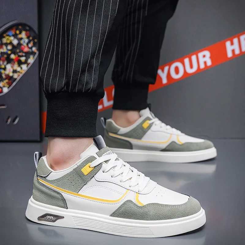 Hot Sale Mens Sneakers Lightweight Male Vulcanized Shoes Comfortable Breathable Outdoor Running Shoes 2025 New Shoes for Men Z250812