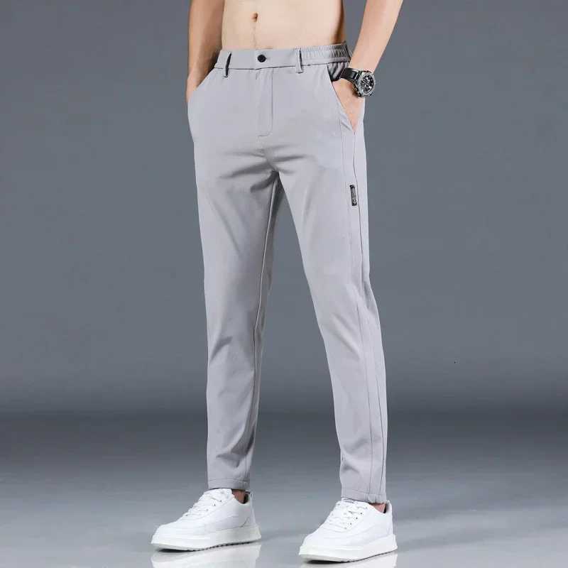 2024 Summer New Thin Ice Silk Stretch Mens Pants Casual Elastic Waist Smooth Trousers Pants Male Brand Clothing 5 Colors W250812