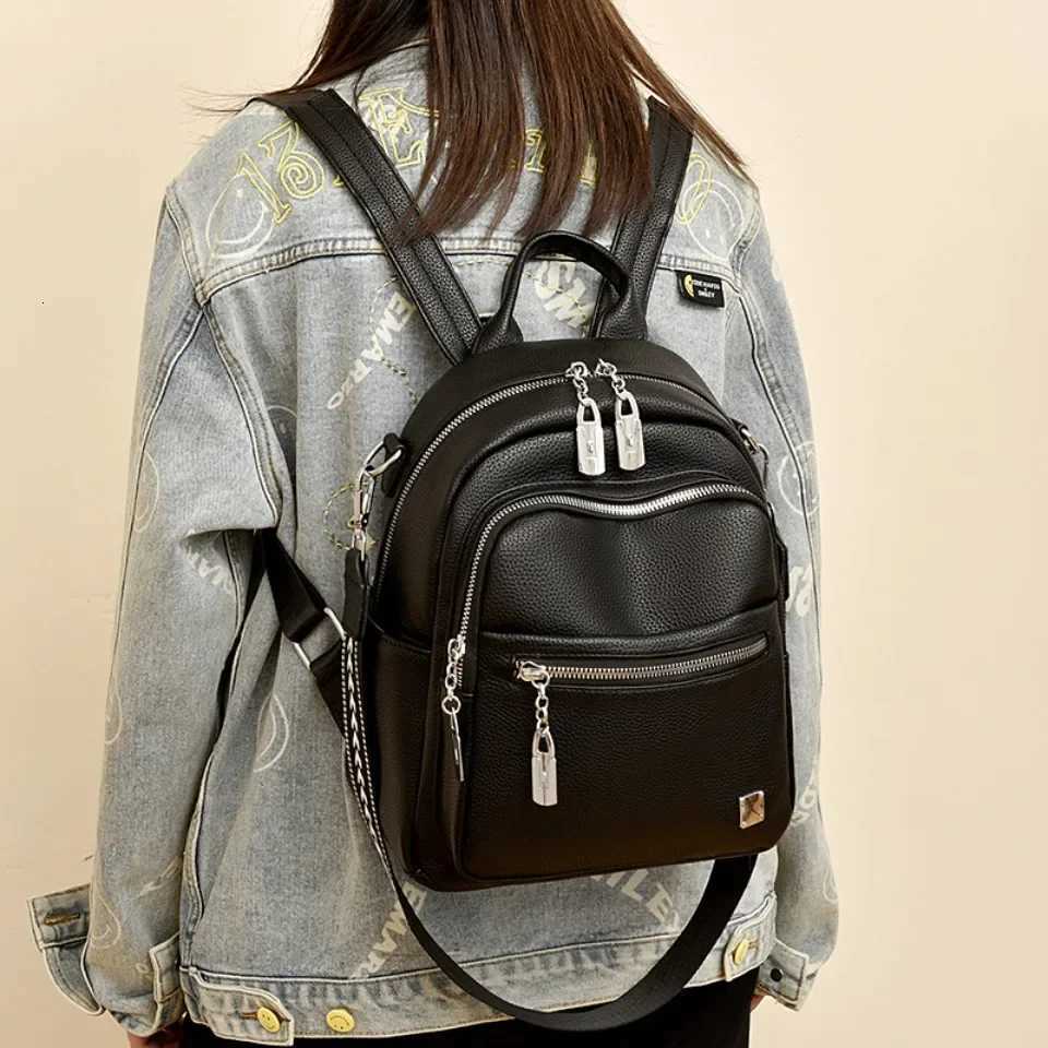 Women High Quality Backpack Solid Color Student School Bag Female Soft Leather Rucksack Ladies Casual Travel Commuting Sac A Dos Y250811