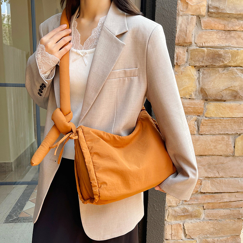 Outdoor Sports Style Large Capacity Canvas Shoulder Crossbody Tie Knot Handbag Women's Casual Solid Color Underarm Bag