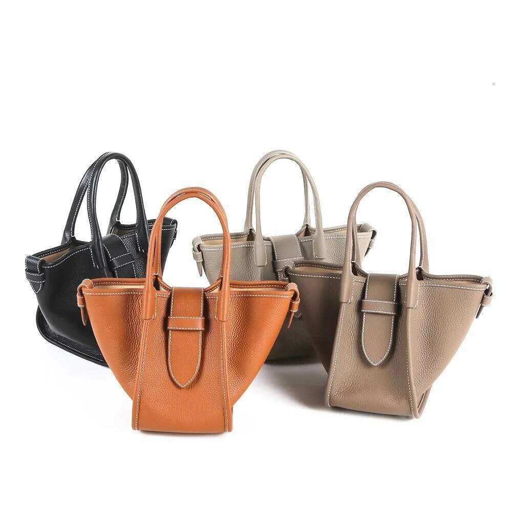 New Niche Design Women S Handbag Wing Handheld Basket Genuine Leather Cowhide Swing Foldable Bag Classic Black