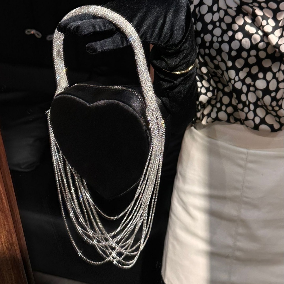 trend new laser bag elegant heart shaped claw shaped diamond tassel handbag designer bag shoulder bag women s crossbody bag