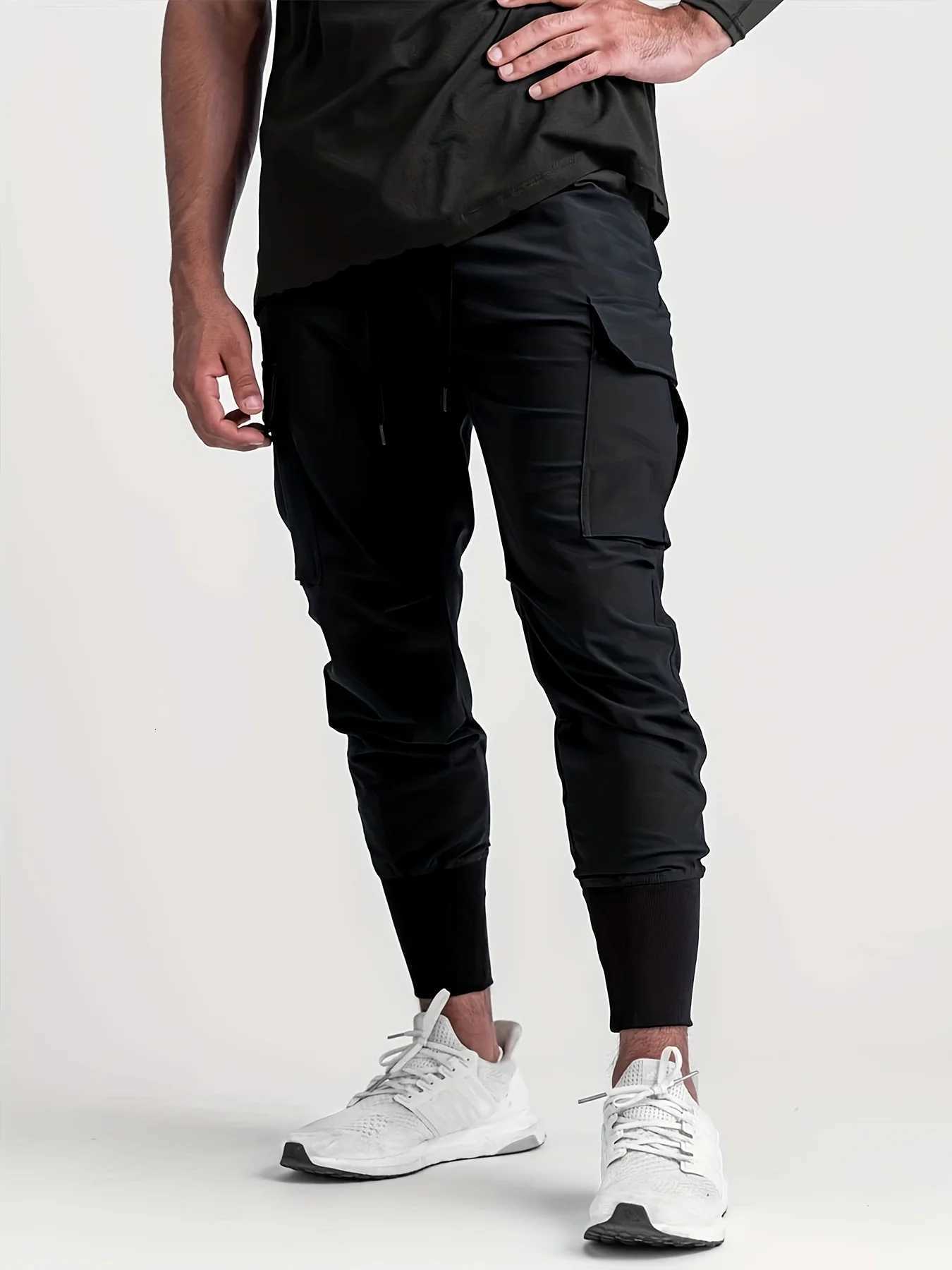 Thin Fitness Quick Drying Cropped Pants for Mens Sports and Leisure Quick Drying Multi Pocket Workwear Pants W250812