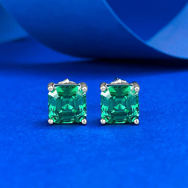 Mujing 2025 New Simple 7*7mm Emerald Pagoda Car Flat Simulated Dia Four-Prong Earrings Jewelry