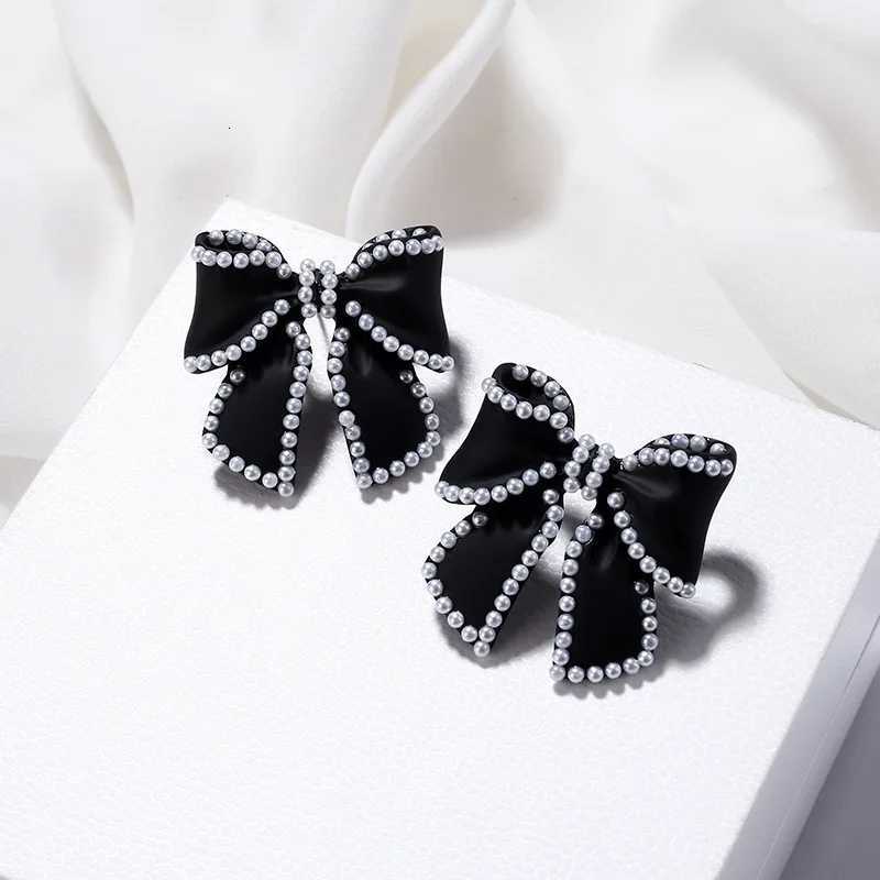 women sweet girl bow earrings feminine ladies pearl simple bowknot earrings Y250812