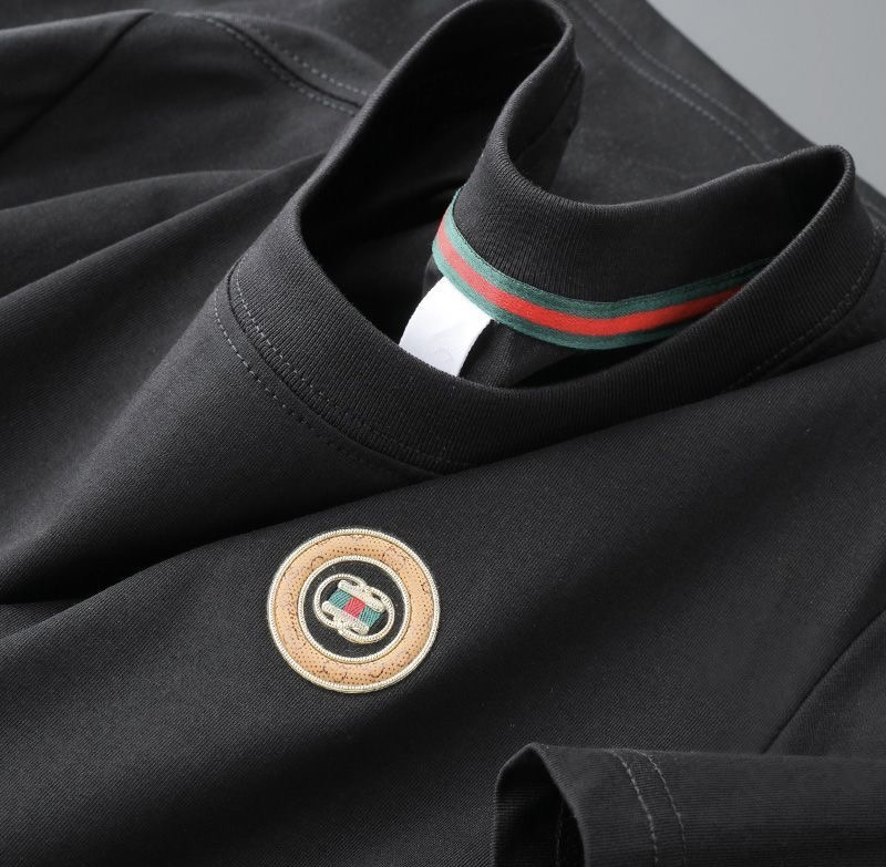 Designer brand clothing summer men's short-sleeved fashion new casual soft round-neck pullover T-shirt, luxurious men's and women's fashion short-sleeved T-shirt.