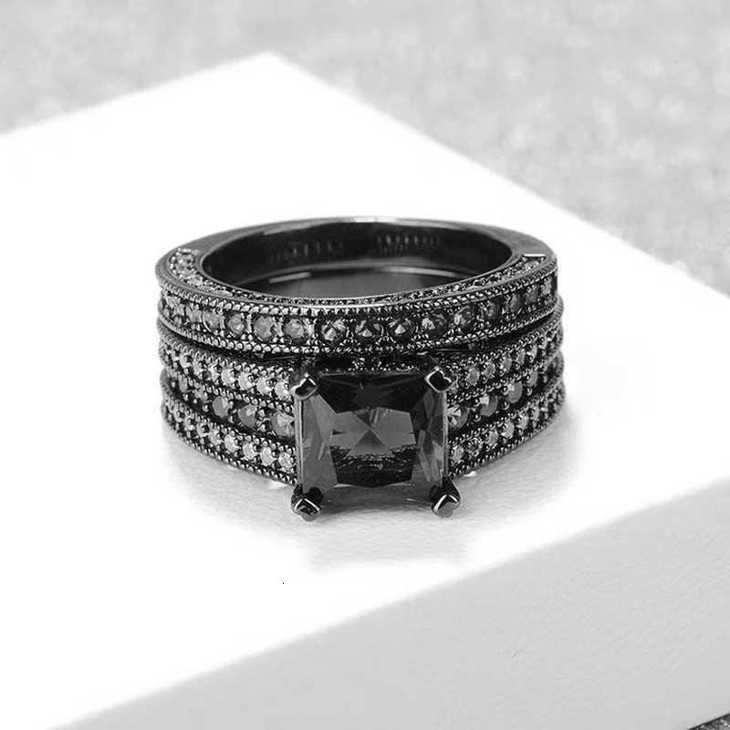 Fashion Couple Jewelry Lovers Rings Womens Black Zircon Engagement Ring Set Mens Stainless Steel Wedding Band Anniversary Gift W250812