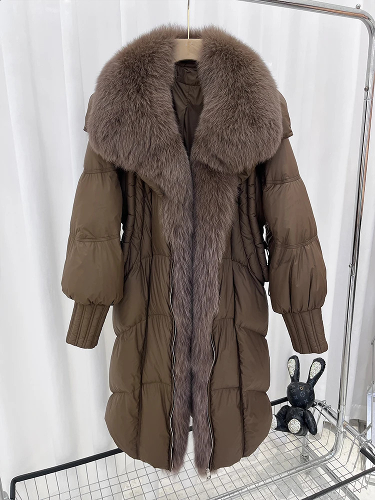 Fashion Women Winter Long Goose Down Jacket Natural Fox Fur Collar Parkas Puffer Jackets Clothing 250811