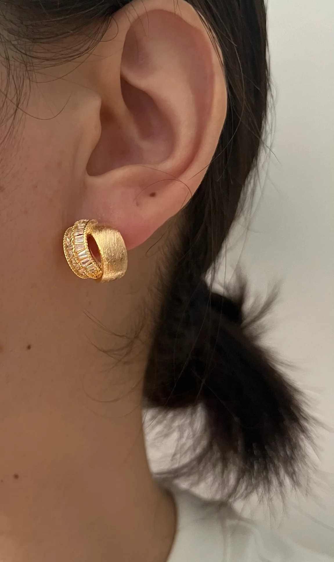 Korean n fashion jewelry 14K gold plated cross zircon brushed metal earrings elegant womens daily work accessories 250812