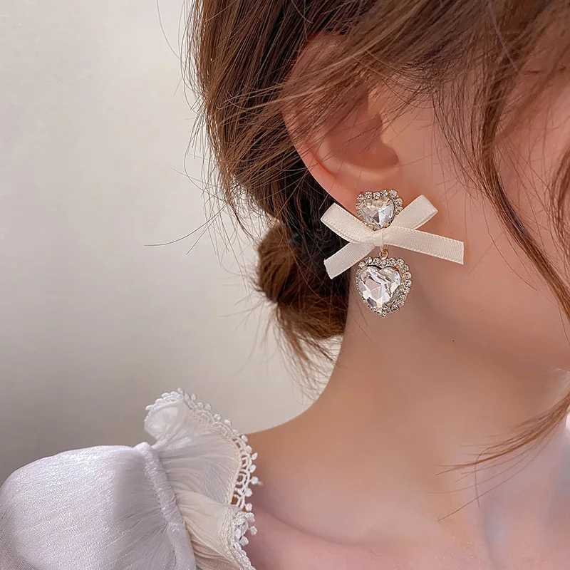Sweet Heart Zircon Dangle Earrings for Women Elegant Romantic Bowknot Crystal Ear AccESSories Exquisite Fine Jewelry Gifts Y250812