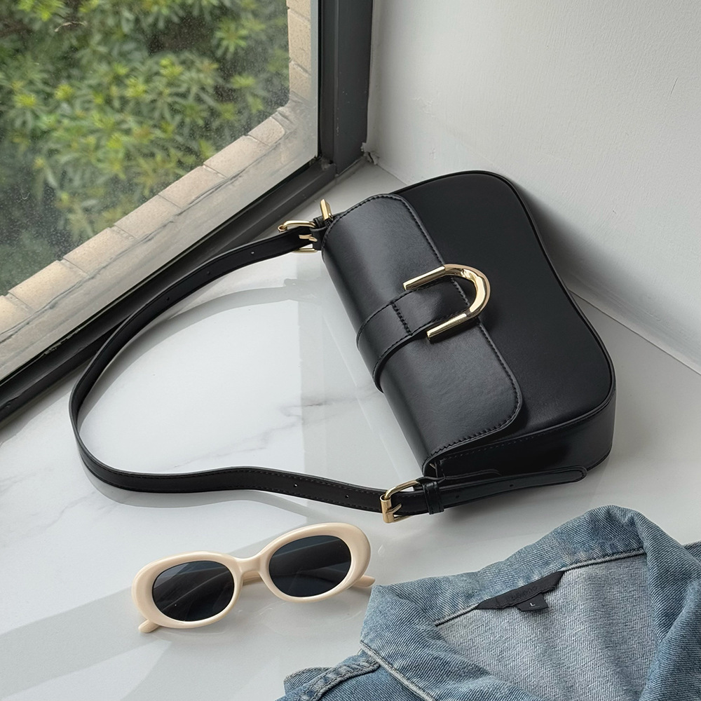 Burgundy Handbag for Women 2025 New Style Handheld Underarm Textured Versatile Crossbody French Niche Single Shoulder Shiny Bag ddmymarket