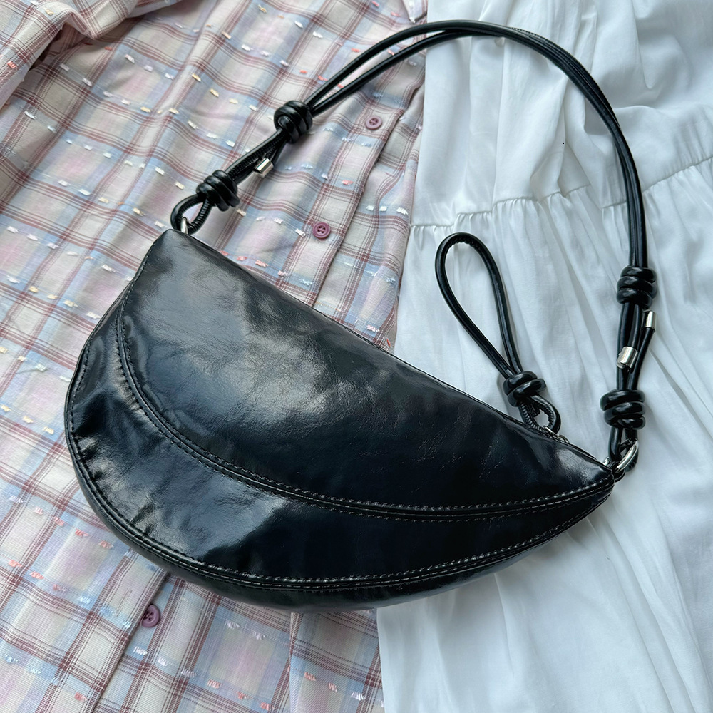 Korean Niche Underarm for Women 2025 Fashion Saddle Versatile Ins Style Dumpling Shoulder Crossbody Bag ddmymarket