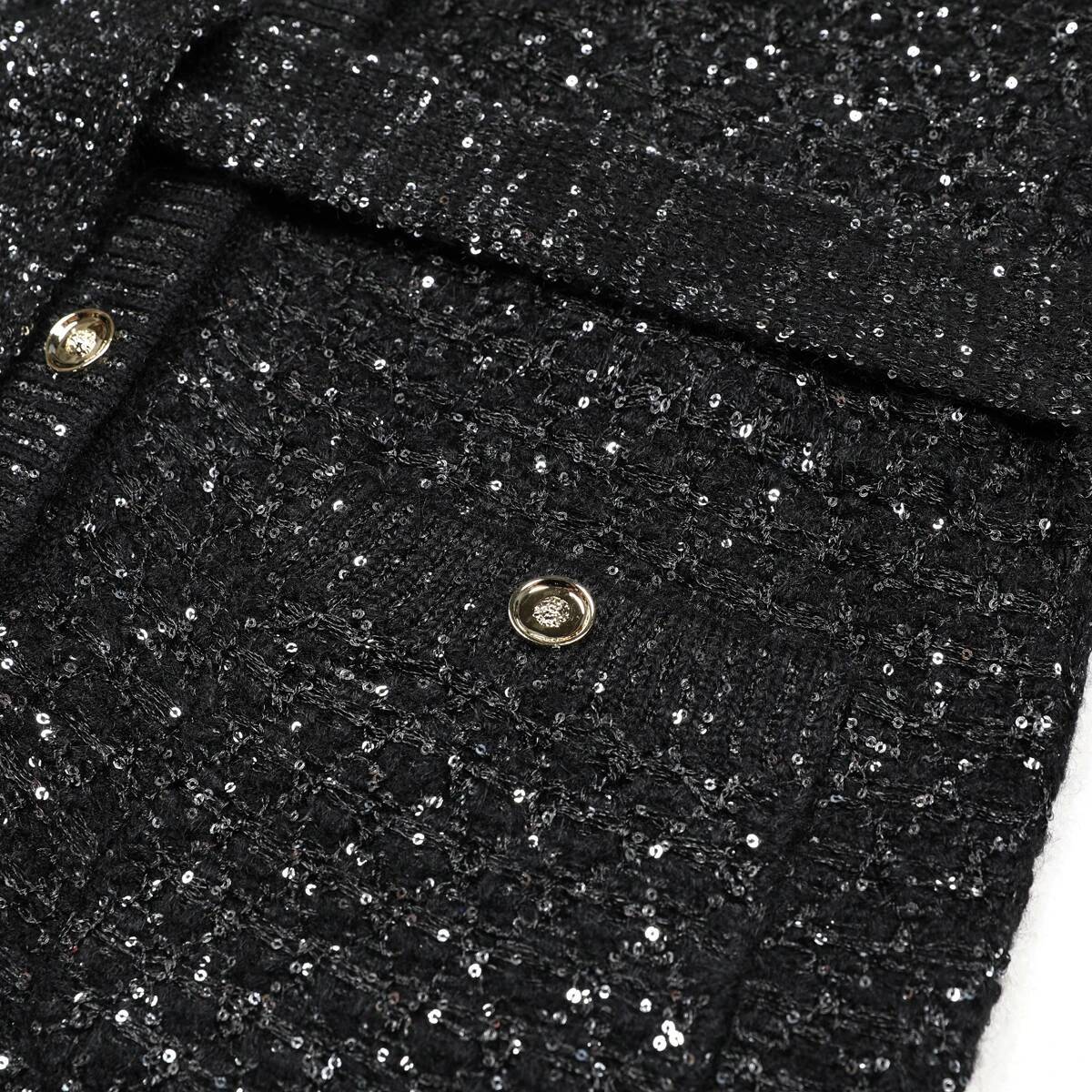 Two Color High-Quality New Fashionable Elastic Knitted Button Slim Waistband V-Neck Long Sleeved Women's Cardigan Top