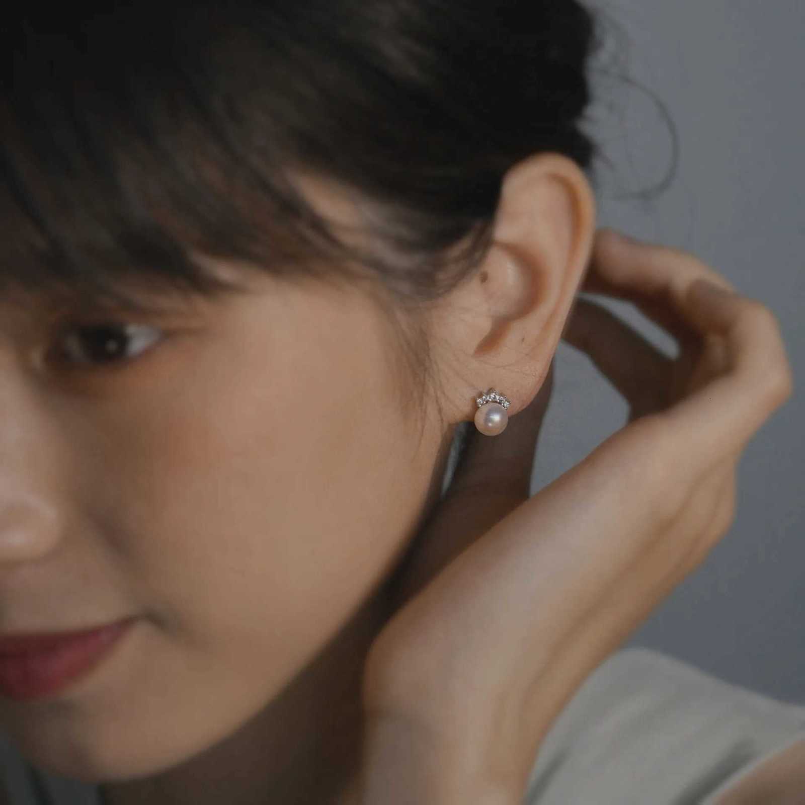 Simple Temperament Imitation Pearl Zircon Stud Earrings For Women Exquisite Earring Ladies Party Birthday Jewelry Gifts Y250812