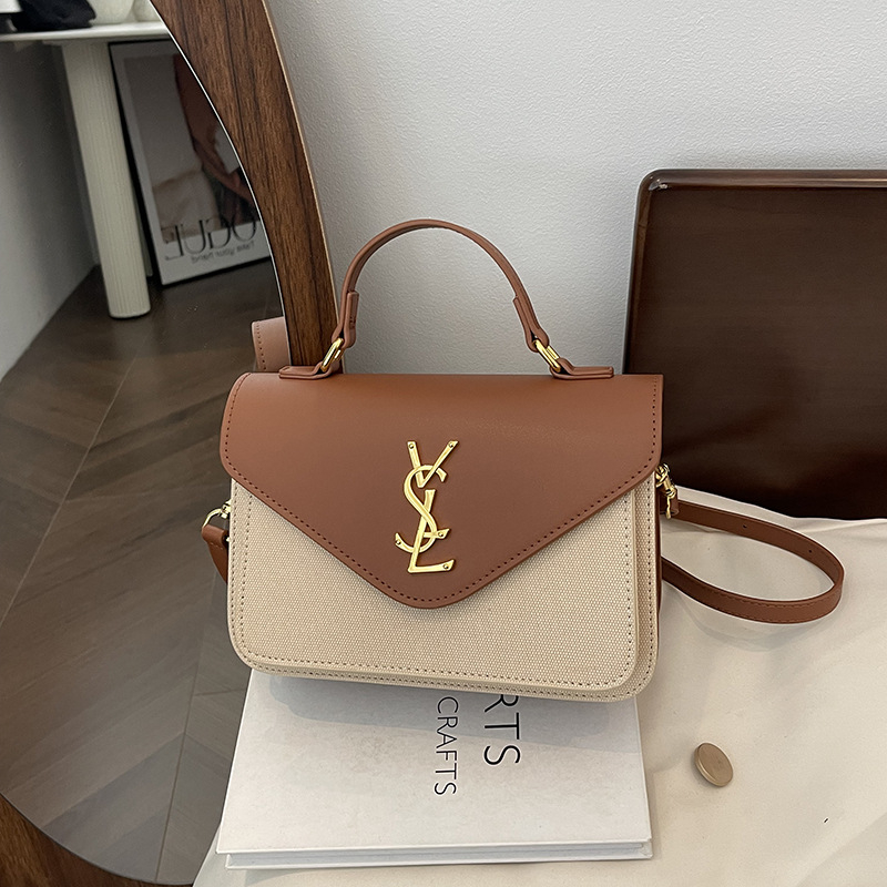 Designer bag free shipping hot Light luxury outdoor casual flap bag simple and versatile casual Shoulder bag
