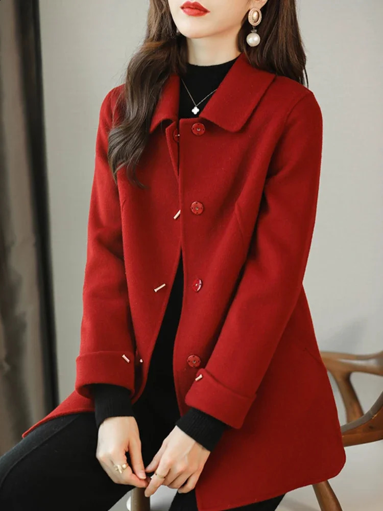 Woolen Coat Slim Fashion Office Lady Square Collar Single Breasted Winter Coats for Women Wide-waisted Pocket Black Coat 250805