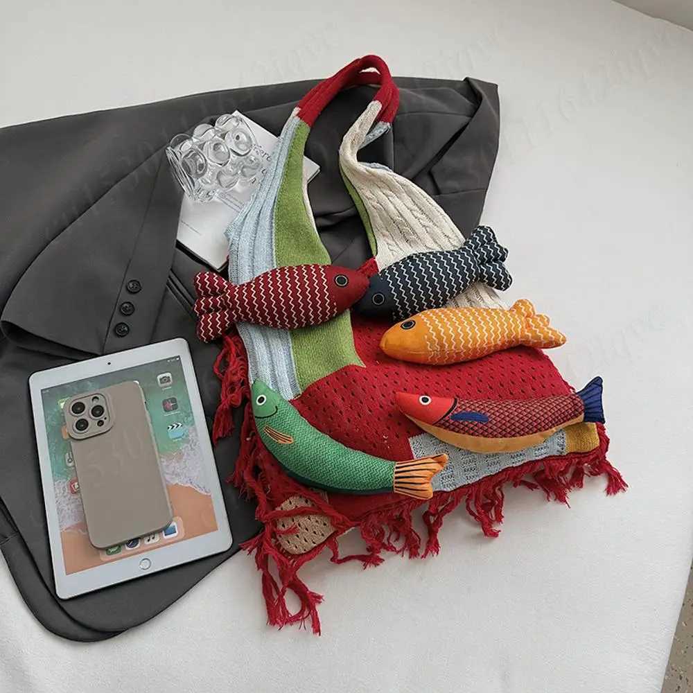 Crochet Summer Handbag Women Patchwork Large Capacity Shoulder Boho Style Cute Knitted Beach Tote Bag with Handmade Doll Fish Z250813