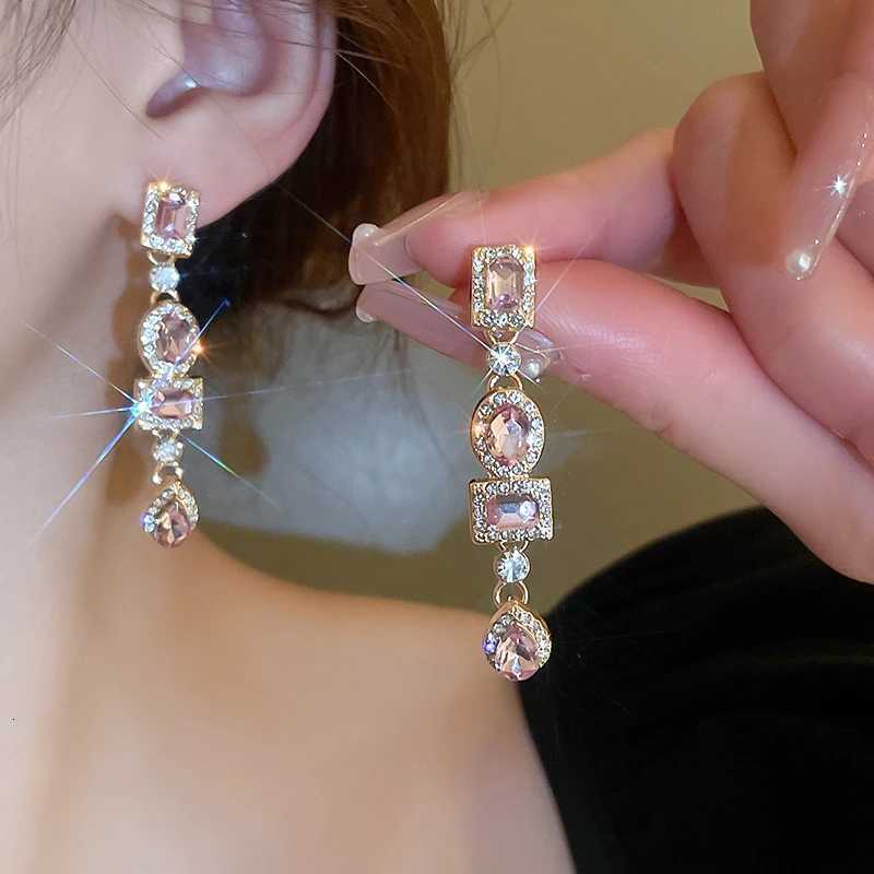 Shiny Colorful Rhinestone Long Tassel Earrings Women Fashion Geometric Square Drop Dangle Earrings Party Wedding Jewelry Gift Y250812