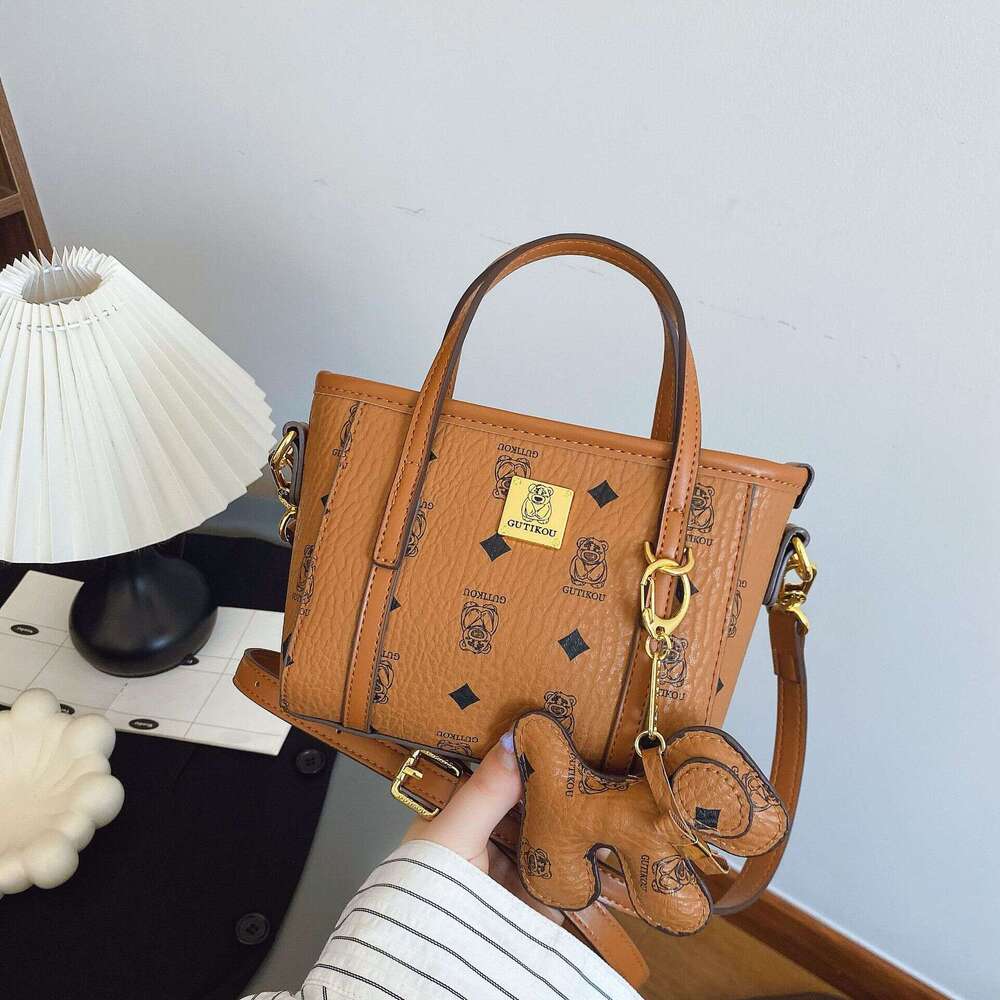 Gutiko Women's 2025 New Fashion Trendy Vintage Shoulder Commuter Handbag Bucket Shopping Crossbody Bag