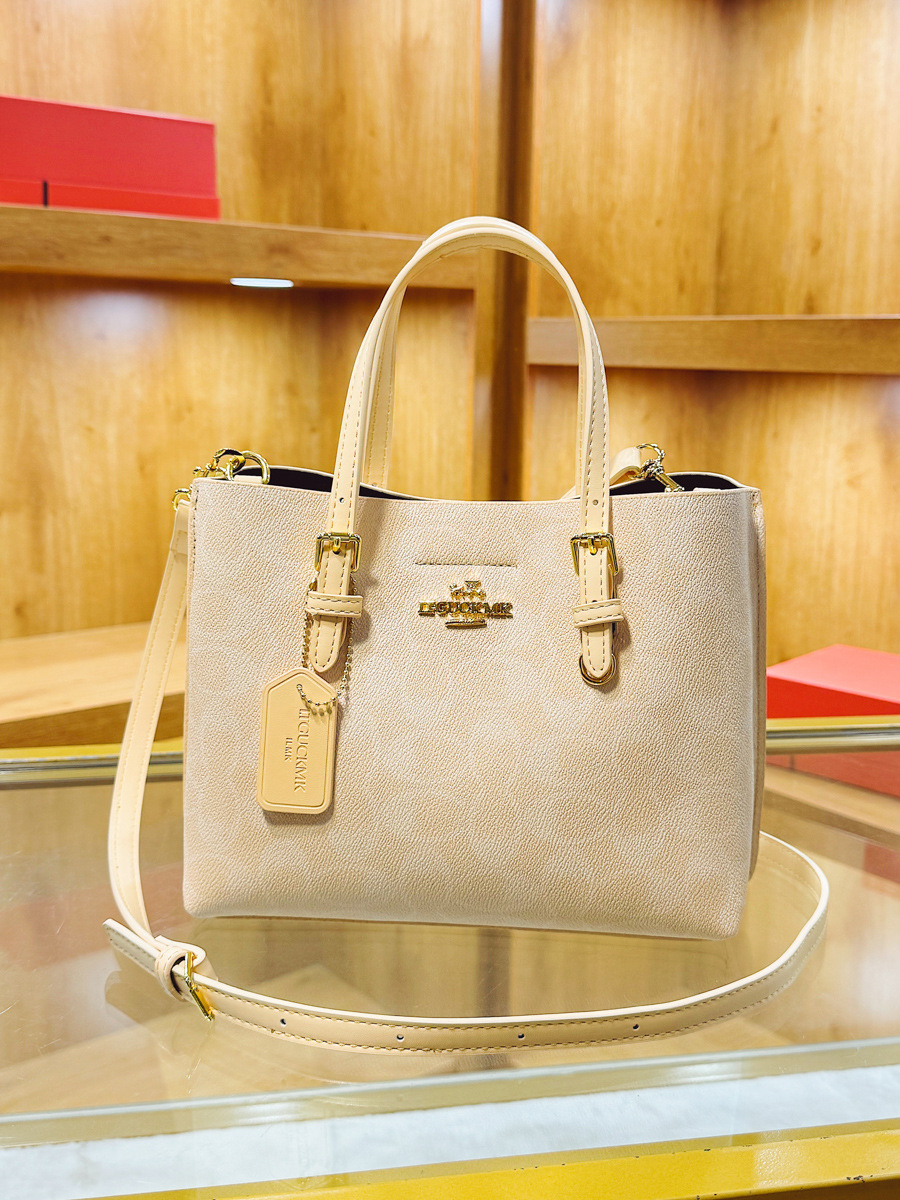 Designer Bag Women 2025 New Fashionable Printed Large Capacity Tote Bag Luxury Fashion Single Shoulder Crossbody Bag Handbag free shipping