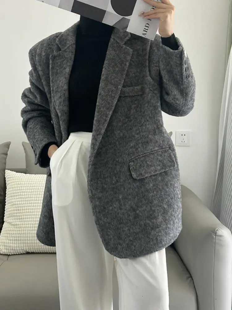 2024 Autumn and Winter Handmade Short Women Wool Coats Outerwear Niche Design Suit Collar Office Lady Woolen Jackets Z250813