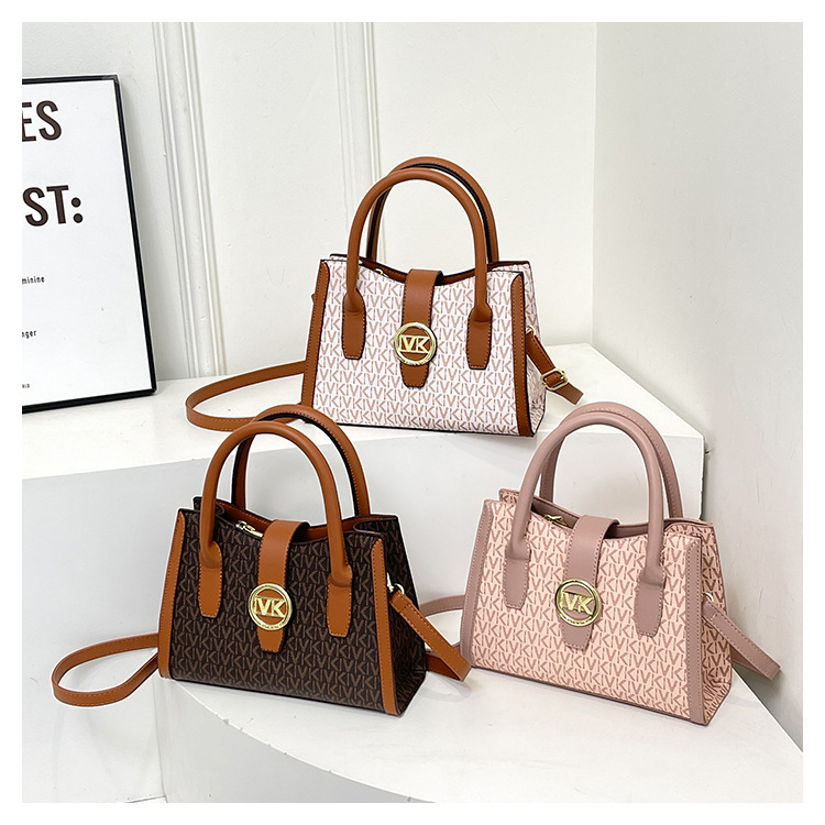 Retro and elegant handbags for women new styles fashionable and versatile single - shoulder and cross - body bags commuting tote bags for women