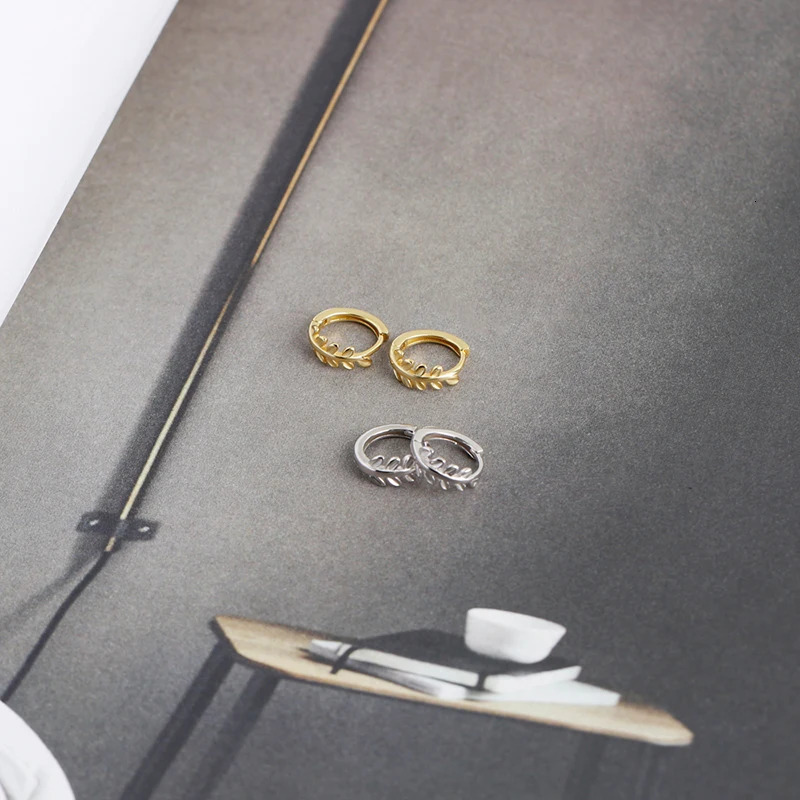 WANTME 925 Sterling Silver Simple Fashion Leaf Hoop Earring for Women Classic Charm Plated 18k Gold Jewelry Ear Buckle 250812