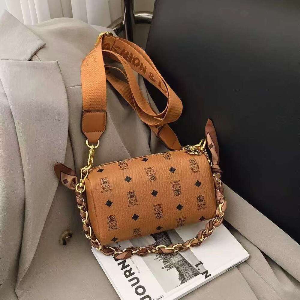 Gutiko 2025 New Vintage Pen Holder Crossbody Women's Boston Pillow Bag Live Streaming