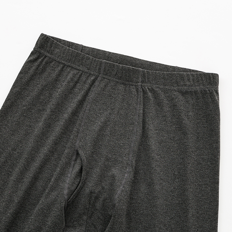 Men's essential lightweight warm autumn pants with a close fit for extra warmth