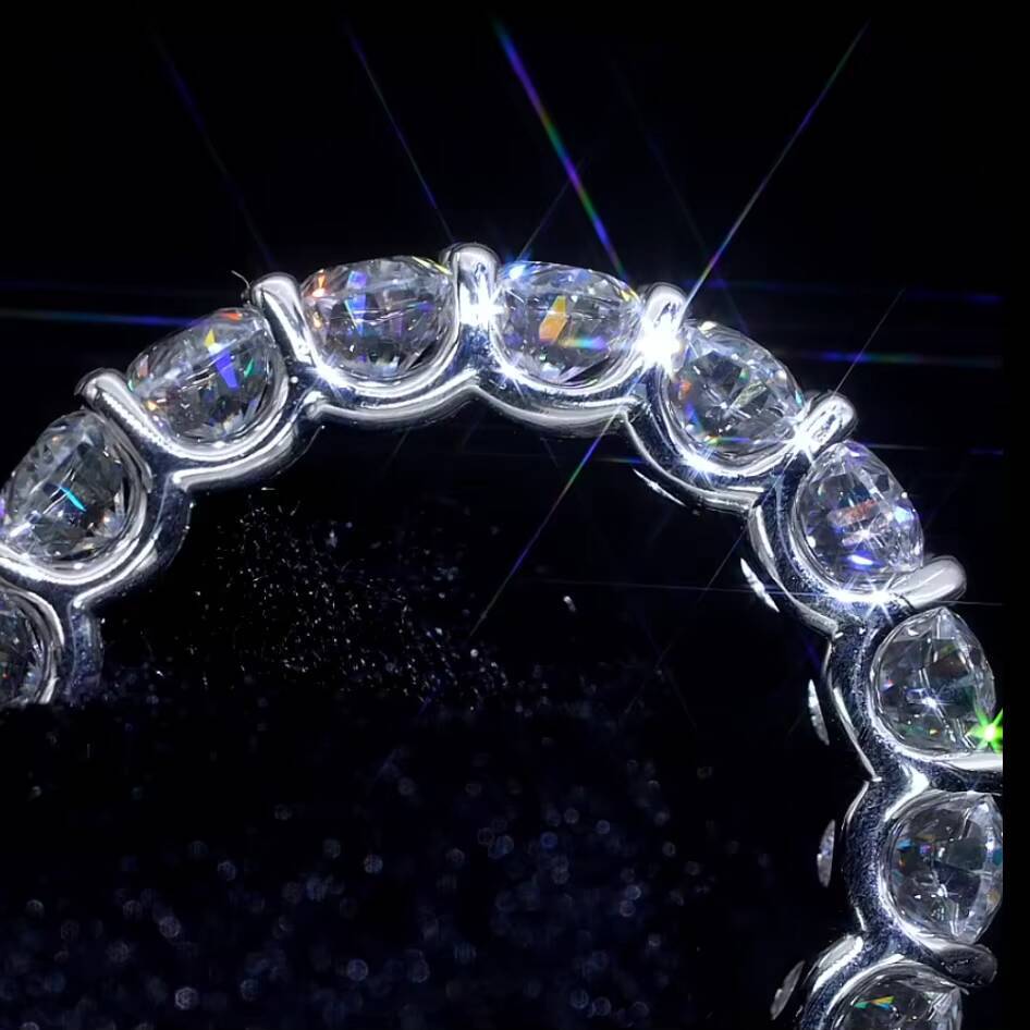 925 Sterling Silver Oval Shape with VVS Silicon Stone Hip Hop Ring Silicon Stone Jewelry Silicon Stone Iced Out Ring