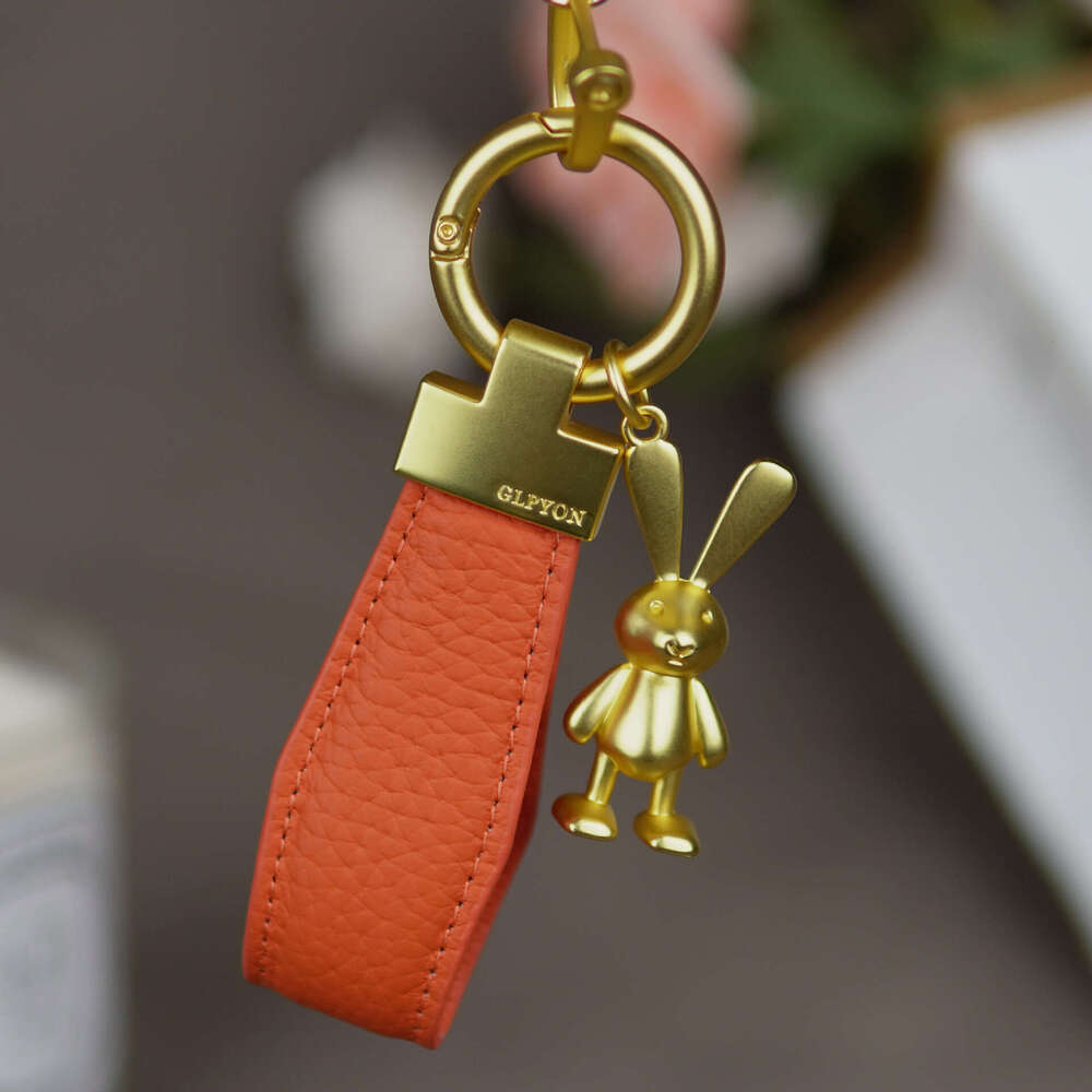 2025 French Style Little Golden Rabbit Pendant Lychee Grain Genuine Leather Car Keychain Ornament Gift