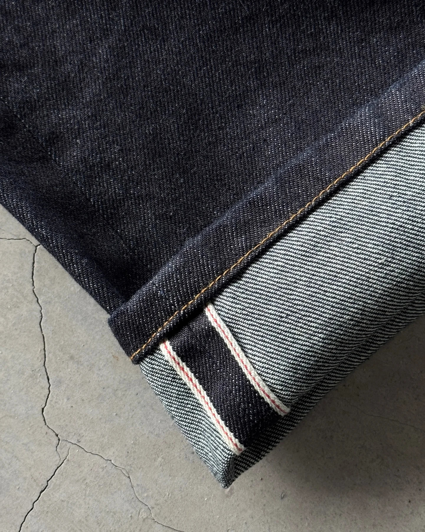 Cherry Blossom Selvedge Embroidery Denim Pants Y2k Retro Men Casual Baggy Straight Wide Leg Jeans High Quality Hiphop Streetwear 250812