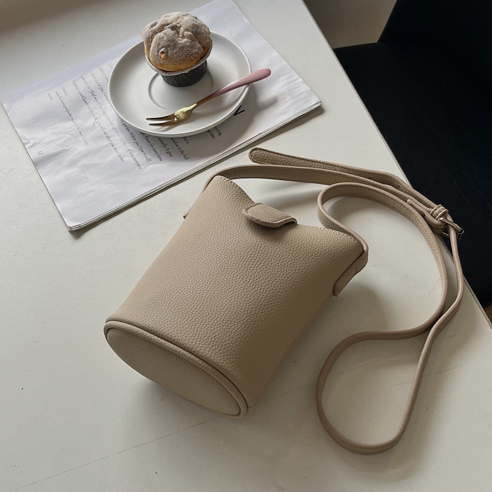Versatile Leather Crossbody Mini Soft Bucket 2025 Niche Bamine Cute Phone Bag ddmymarket