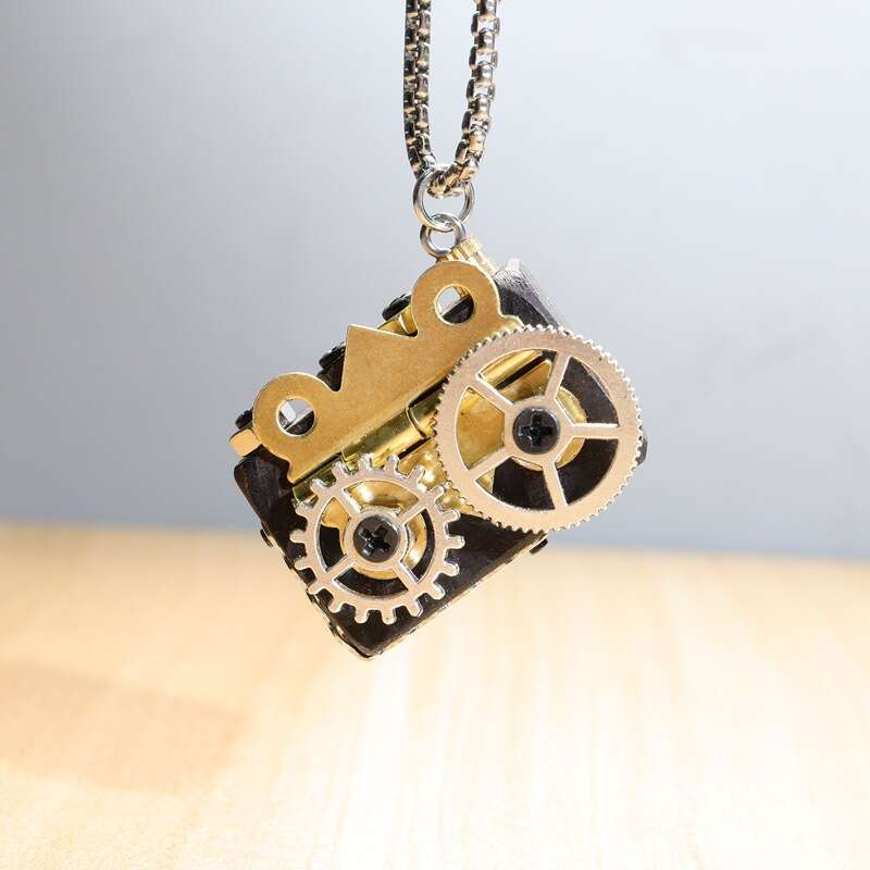 Cartoon Robot Fashion Personality Necklace Cute Niche Versatile Pendant 10142-10151