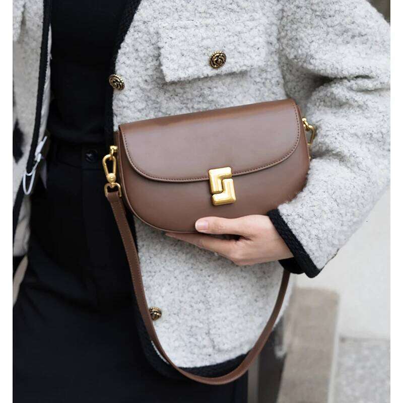 Cowhide Small Fashion Square Bag Genuine Leather Crossbody High end Feeling HandBag Women's Commuting Flap Box Bags new