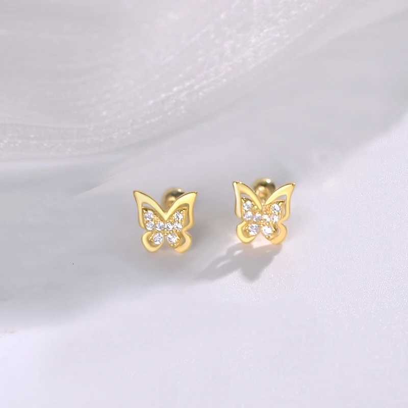 Luxurious Sweet Golden Butterfly Tragus Stud Earrings for Women Exquisite Birthday Party Jewelry Gift Y250812