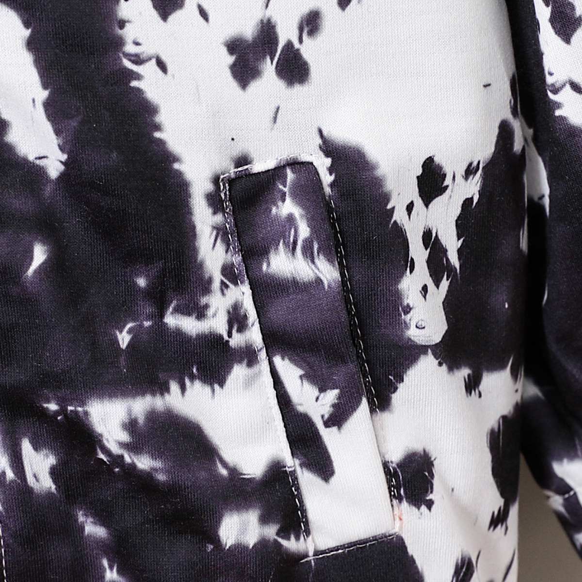 Street Style Baby Boys Two-Piece Set with Random Splatter Print Hooded Sweatshirt & Long Pants