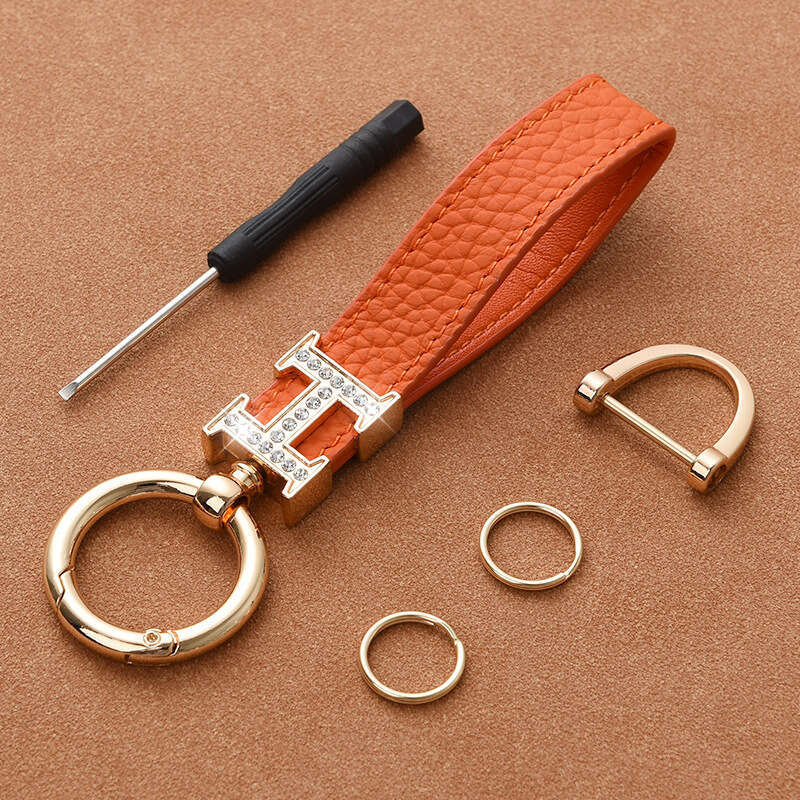 Car for Women Cute Personalized Creative Pendant Genuine Leather High-end Dia-encrusted H Keychain Internet Celebrity Circle Chain Fashion