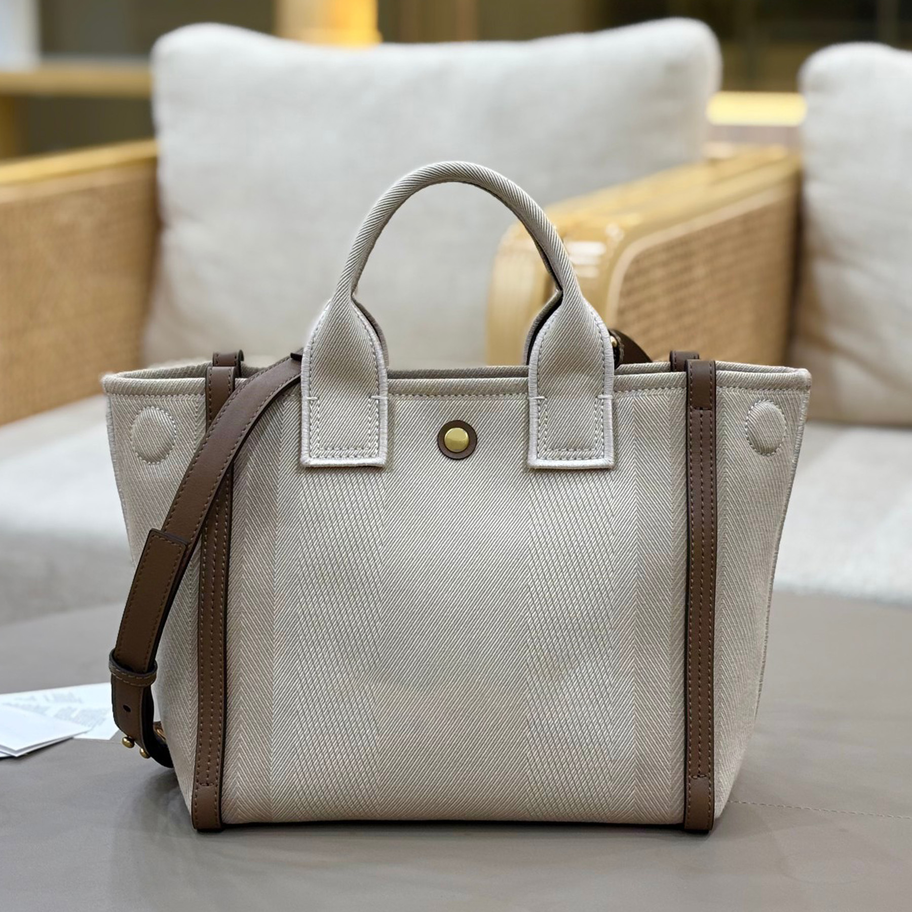 New 10A Small Tote Bag In Straw Fibres Luxury Designer Canvas Genuine Leather Shoulder Bag Golden Hardware Crossbody Bag Snap Button Closure Clutch Bag Purse