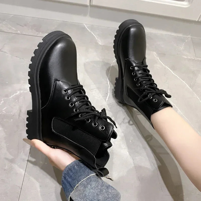 Winter Mid-top Thick Heel Round Toe Motorcycle Shoes Comfortable and Fashionable Glossy/matte Womens Boots 250812