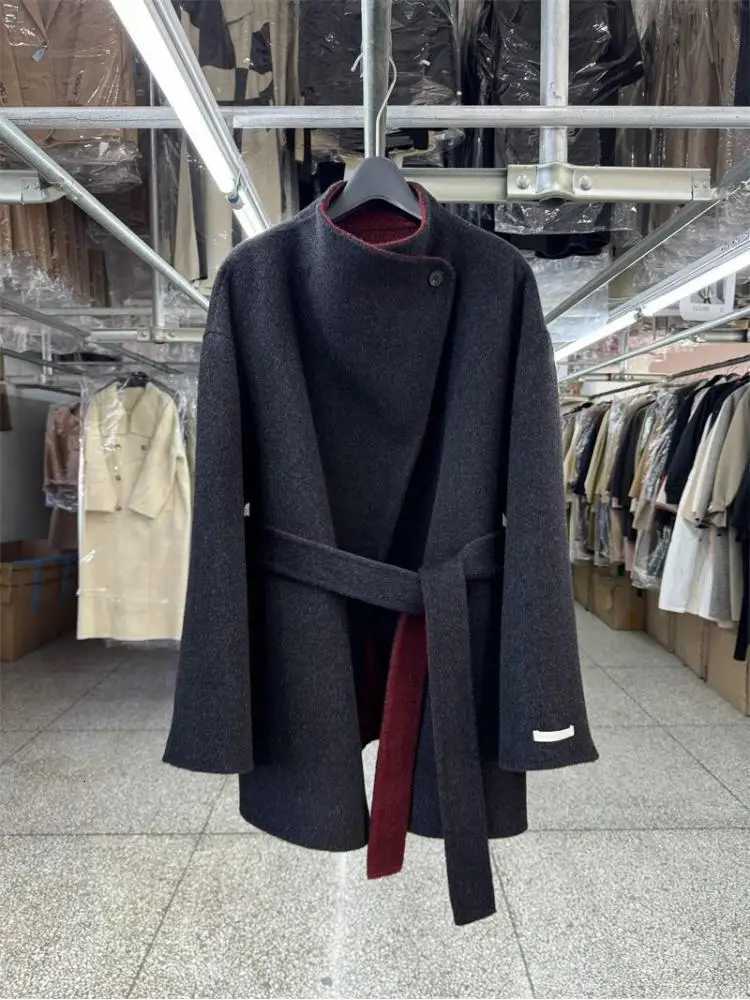 2024 Autumn and Winter Loose Lace-Up Simple Womens Wool Coats with Color-Block Stand Collar Short Office Lady Woolen Jackets Z250813
