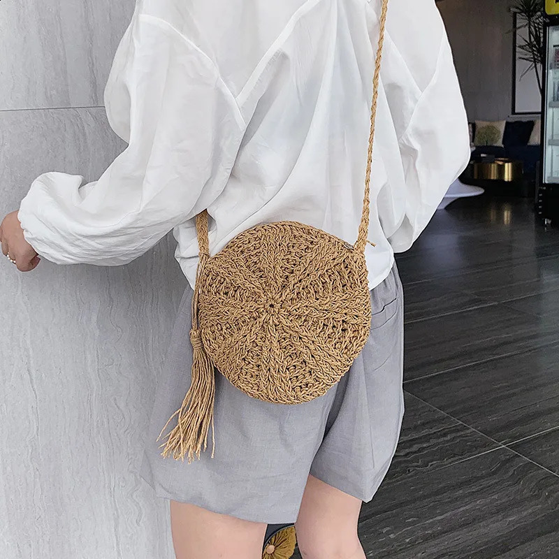 Summer Straw Shoulder Bags For Women Handmade Tassel Beach Travel Crossbody Bags Female Rattan Woven Clutch Handbag Purse 250809