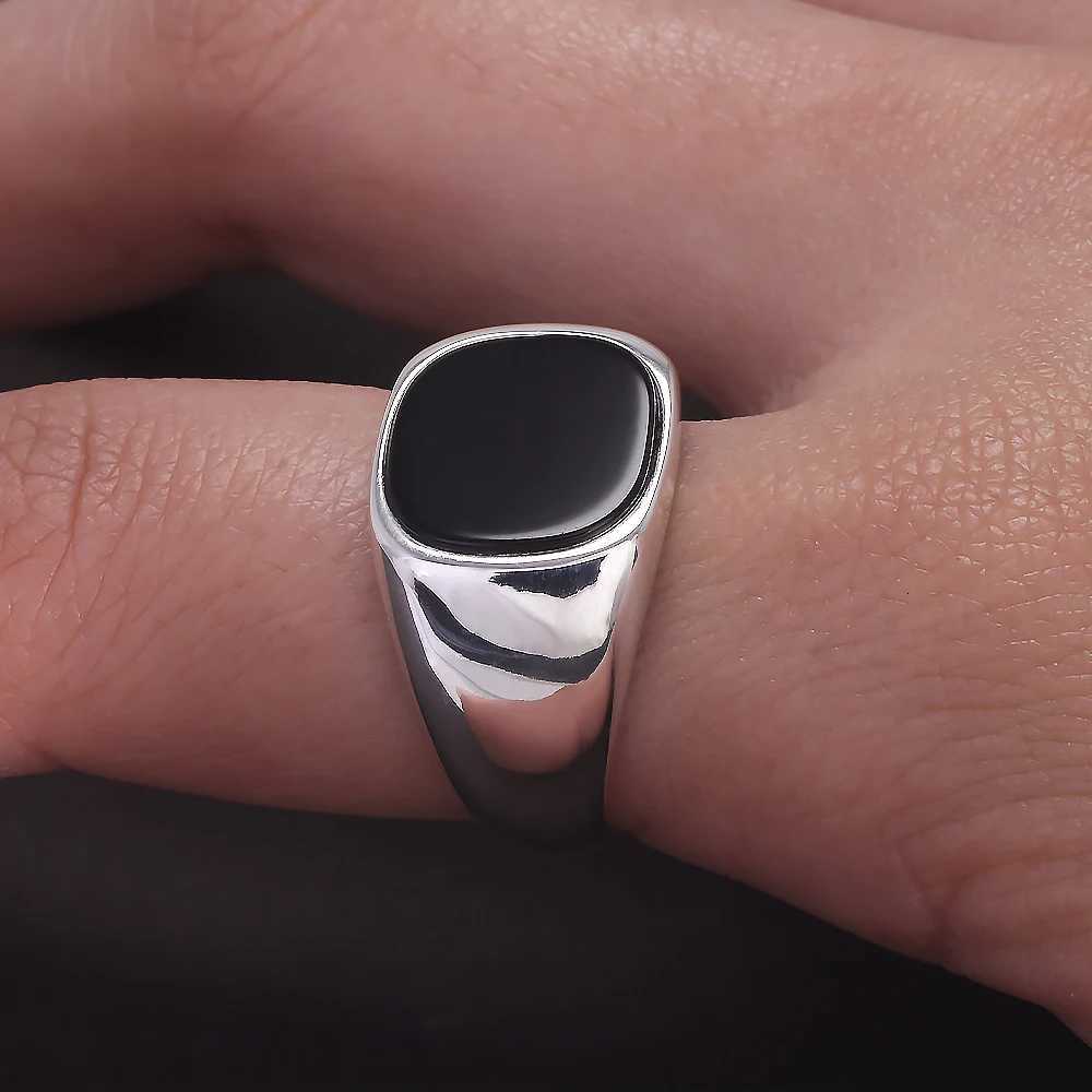 925 Sterling Silver Black Onyx Signet Ring for Men Trendy Retro Smooth Punk Rock Party Jewelry Pinky Ring Wedding Accessories W250812