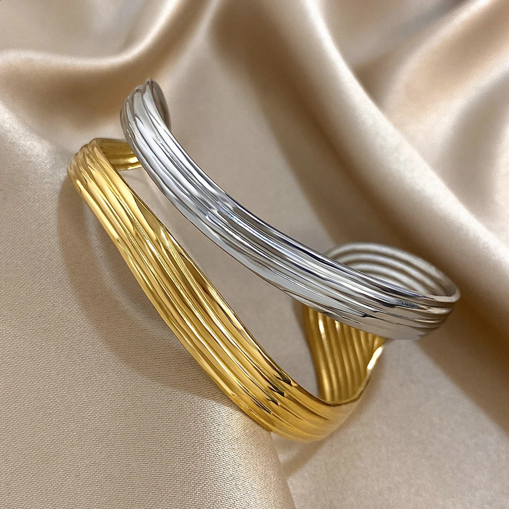 n Multilayer Hollow Out Open Stainless Steel Bangle for Women Wavy Wide Bangle Cuff Bracelet Lady Waterproof Jewelry 250812